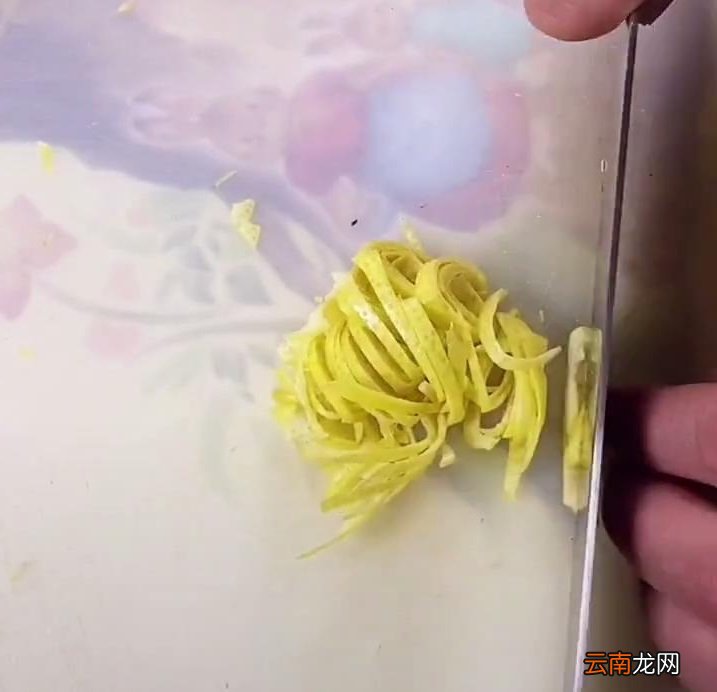 教你做蜂蜜柚子酱 蜂蜜柚子酱功效与禁忌