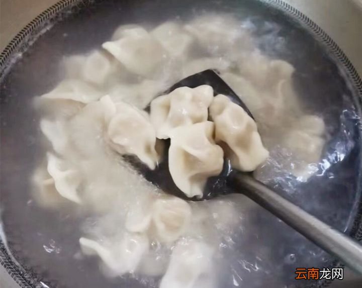掌握3个技巧劲道爽滑 速冻饺子怎么煮