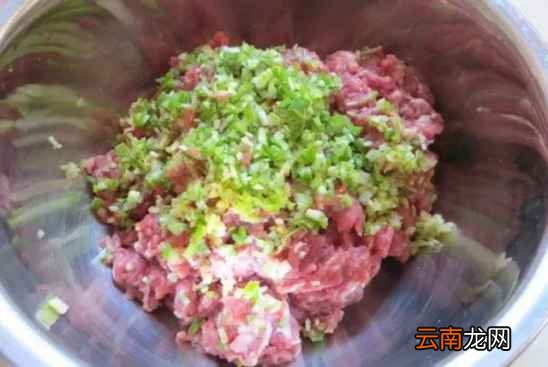 饺子怎么煮好吃 来试试酸汤水饺吧
