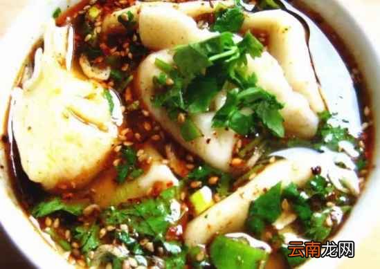 饺子怎么煮好吃 来试试酸汤水饺吧