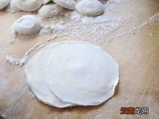 饺子怎么煮好吃 来试试酸汤水饺吧