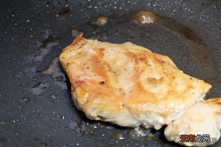 鸡胸肉怎么做最好吃 鸡胸肉怎么做好吃