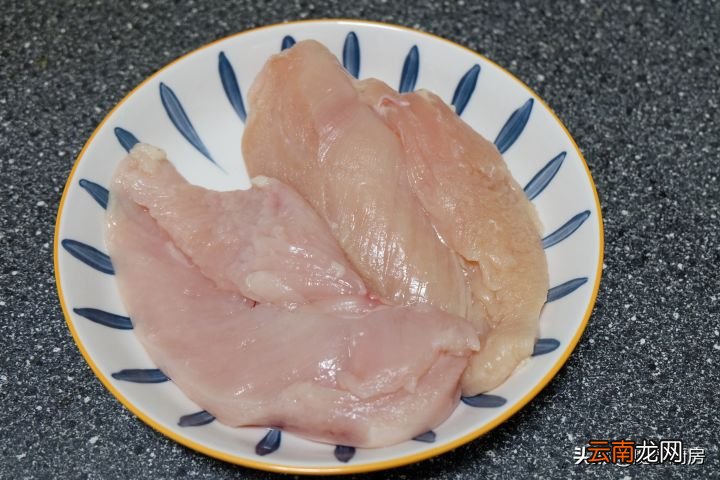 鸡胸肉怎么做最好吃 鸡胸肉怎么做好吃