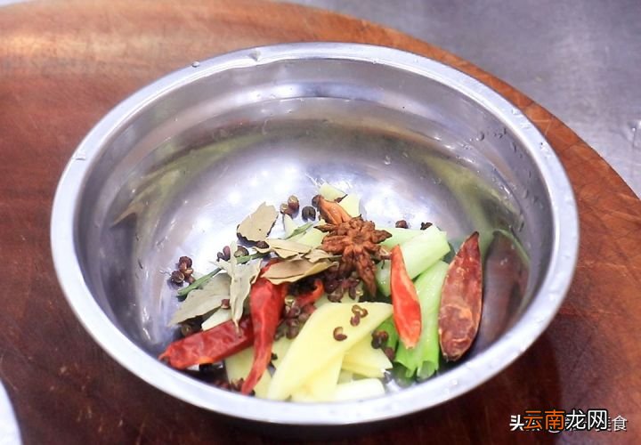 鹌鹑蛋的最佳吃法 鹌鹑蛋要几分钟才能熟