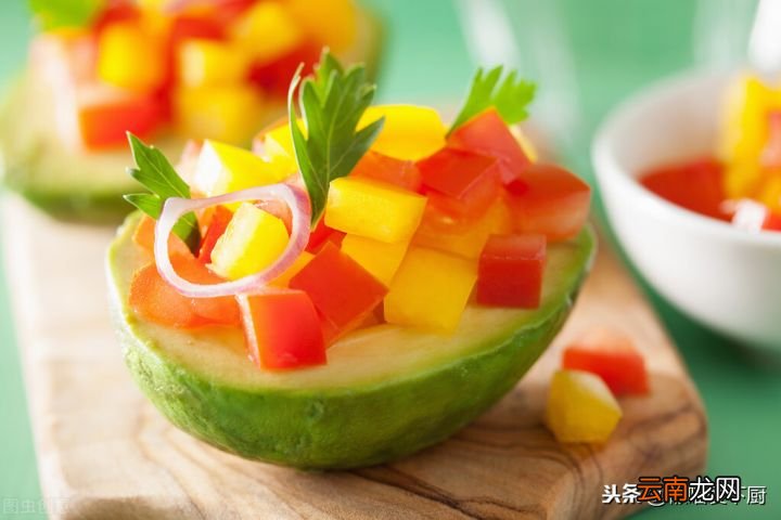 牛油果怎样才算熟了 牛油果怎么看熟不熟