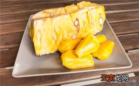 菠萝蜜买回来后没熟怎么办 菠萝蜜最快的催熟办法一晚上