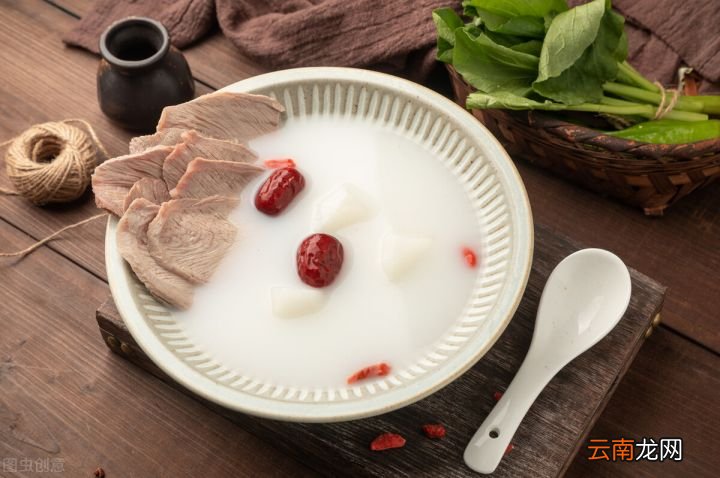 羊肉汤怎么去膻味 羊肉汤怎么熬又浓又白