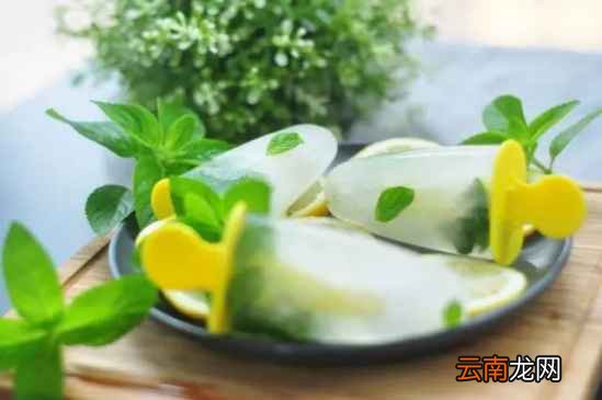 水果棒冰怎么做 健康低卡配方让你冰爽一夏