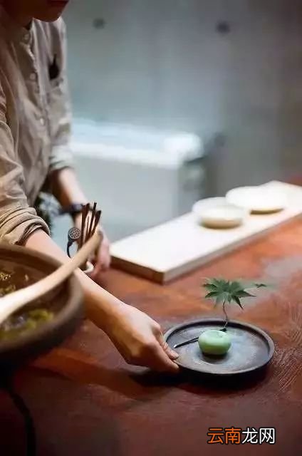 喝茶的最佳时间段 在对的时间喝对的茶
