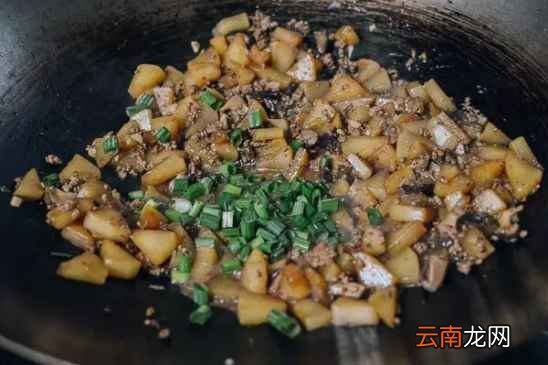 萝卜拌饭怎么做 真的好吃到飞起