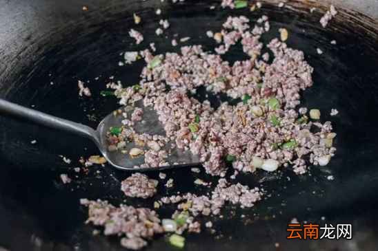 萝卜拌饭怎么做 真的好吃到飞起