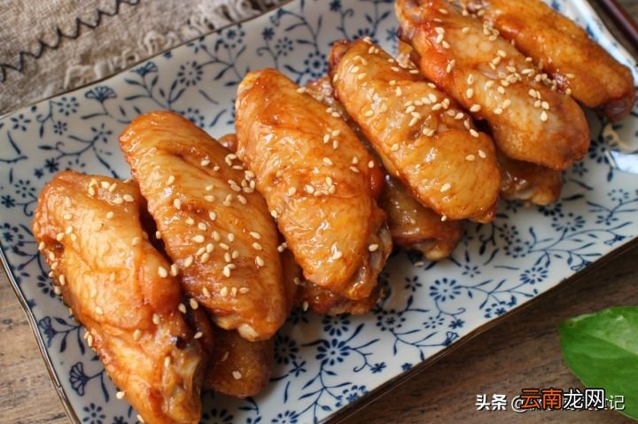 想吃烤鸡翅不用买 烤箱烤鸡翅温度和时间
