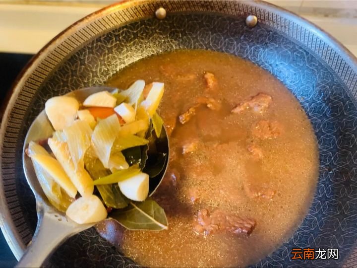 炖牛肉用什么香料 煮牛肉放什么调料