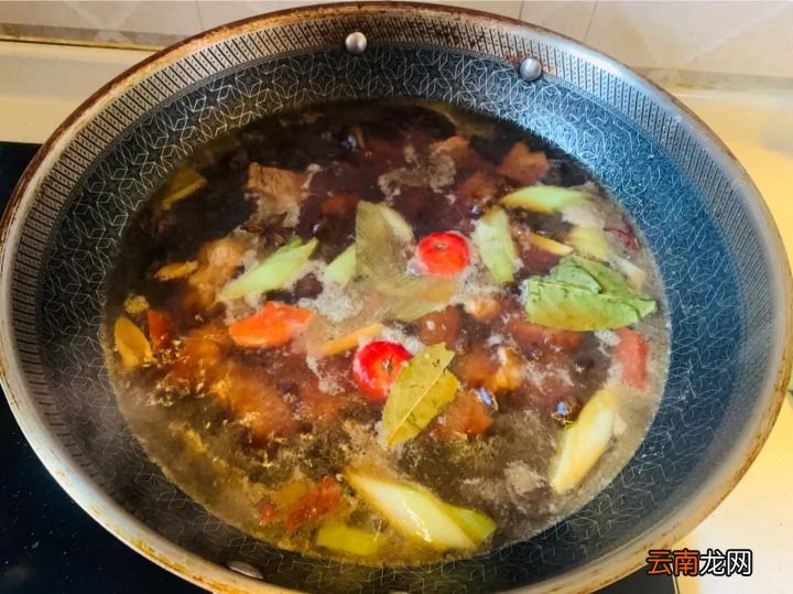 炖牛肉用什么香料 煮牛肉放什么调料