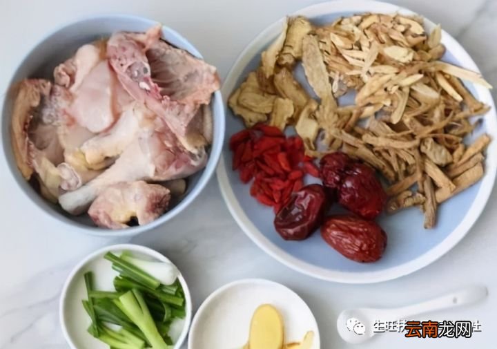 炖鸡汤放什么食材调料 熬鸡汤都放什么调料最好