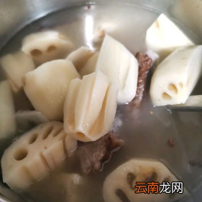 腊排骨莲藕汤 排骨藕汤的正确做法