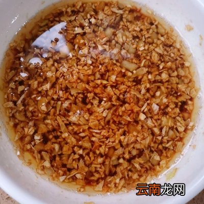 蒜蓉粉丝蒸扇贝这样做也太好吃了 扇贝蒸多长时间最好吃