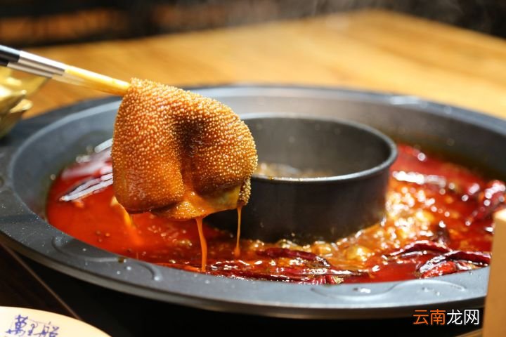 重庆火锅为什么是九宫格 九宫格火锅是9个味吗