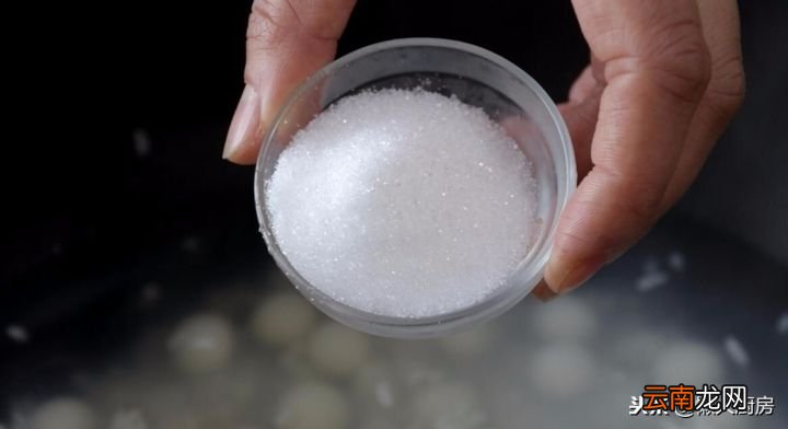 教你做一碗酒酿圆子 酒酿圆子的做法