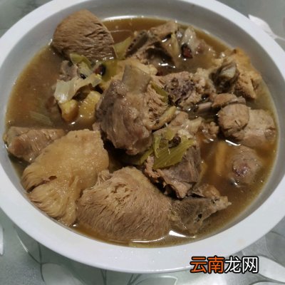 简单好吃的猴头菇炖排骨 猴头菇和什么煲汤最好
