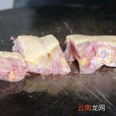 做法简单零失败的清炖鸡汤 母鸡汤怎么炖最有营养又好吃