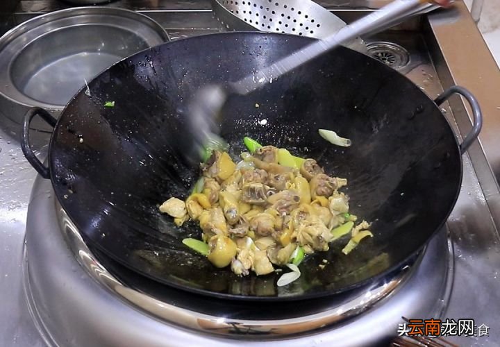 最营养最好喝鸡汤的做法 老母鸡汤的做法