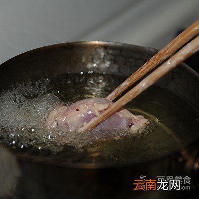 泡椒柠檬牛蛙的做法 牛蛙要煮多久才熟
