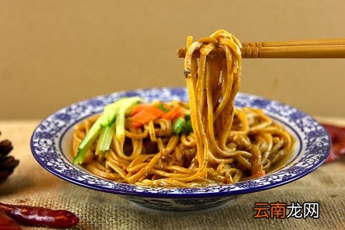 过期的味精还能吃吗,鸡精过期了还能吃吗