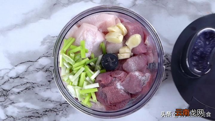 淮扬菜狮子头的做法 狮子头是哪里的菜