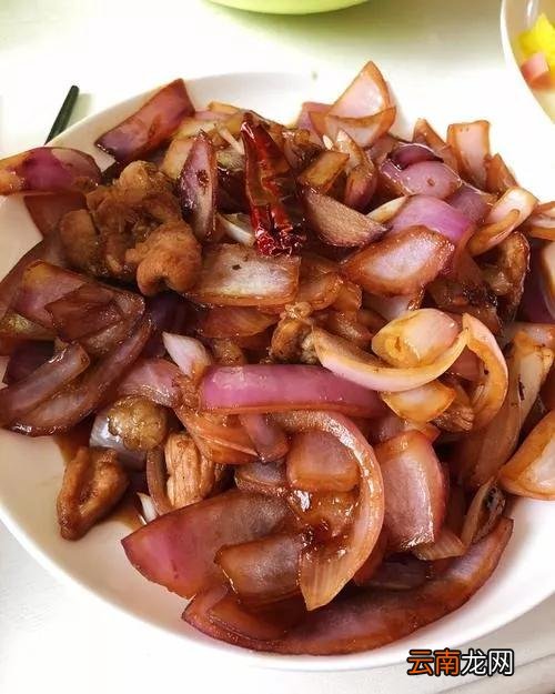 洋葱牛肉馅儿大包子 牛肉包包子配什么菜好