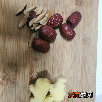 刮油祛湿炒米姜丝大枣茶 生姜红枣茶能去湿气吗