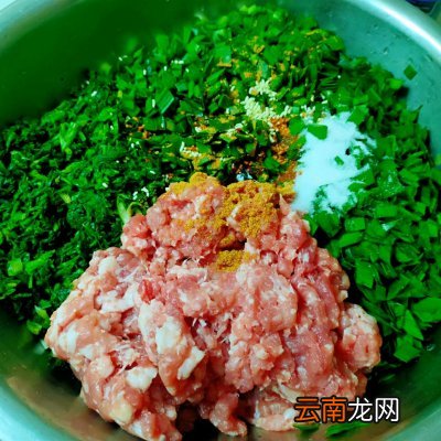 比海鲜还鲜的荠菜馅饺子 荠菜饺子馅怎么调才好吃