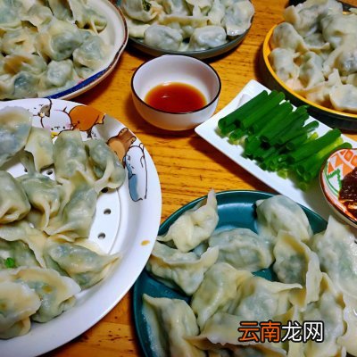 比海鲜还鲜的荠菜馅饺子 荠菜饺子馅怎么调才好吃