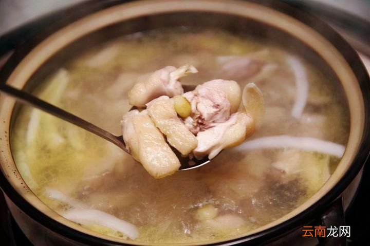 教你3种火锅汤底的熬制配方 3种清汤火锅底料的做法
