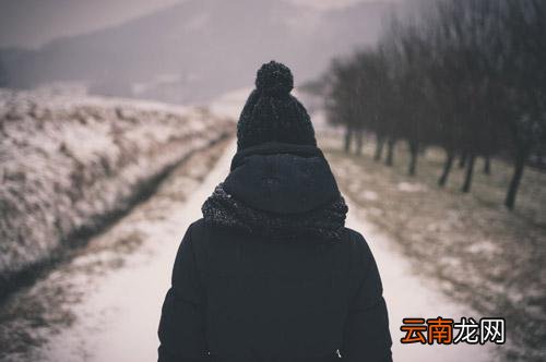 聚酯纤维袄子怎么洗,聚酯纤维袄子穿多久洗