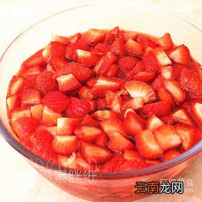 超详细自制草莓果酱 草莓酱怎么做