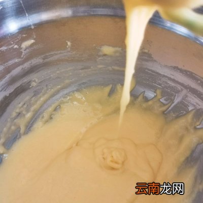 附戚风蛋糕详细做法 草莓蛋糕的做法