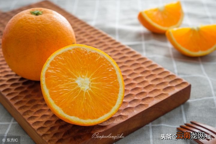 秋冬季节多吃几个橙子能收获三个好处 橙子吃多了会上火吗