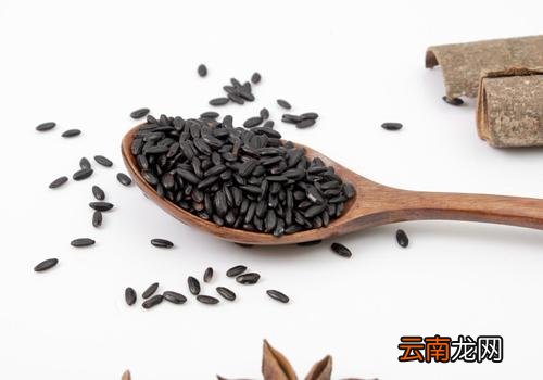 黑米掉色是怎么回事,黑米掉色还能吃吗
