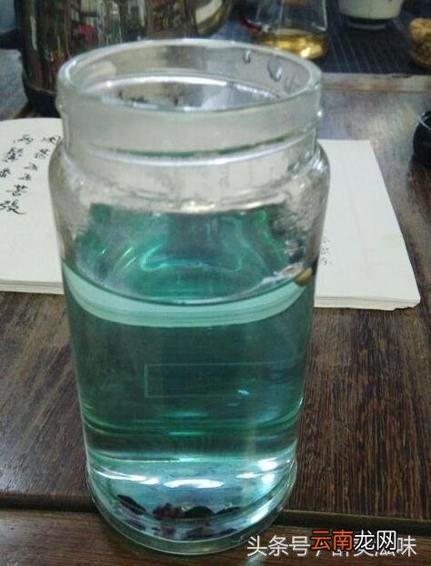 黑枸杞泡水正确方法教程 黑枸杞泡水喝的正确方法