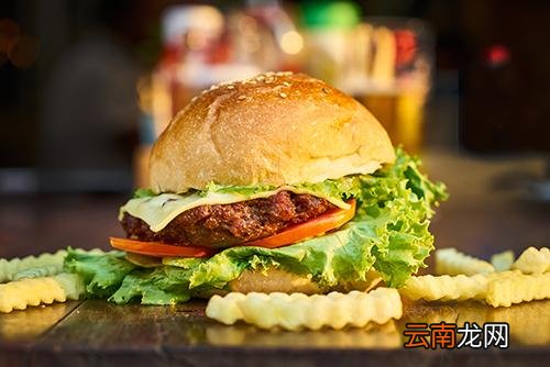 汉堡能用微波炉加热吗,汉堡微波炉加热多久