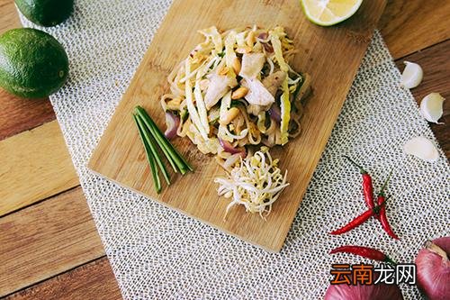微波炉烤鸡翅要锡纸吗,微波炉烤鸡翅要几分钟