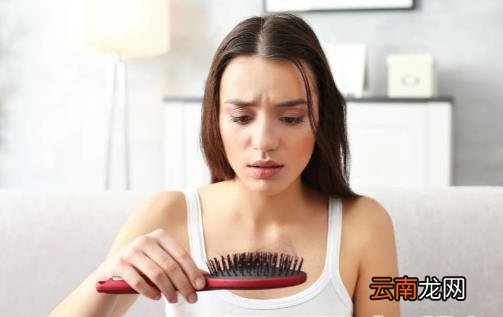 脱发厉害是身体出了问题 怎样才能长出浓密秀发