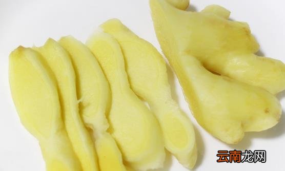 狐臭严重影响人际关系 推荐祛狐臭的小偏方