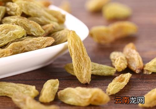 葡萄干发粘了还能吃吗,葡萄干粘在一起怎么办