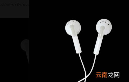 不小心耳机里面进水了 耳机进水具体处理方法