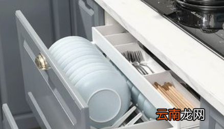 厨房装拉篮还是置物架好-厨房什么样的拉篮最实用