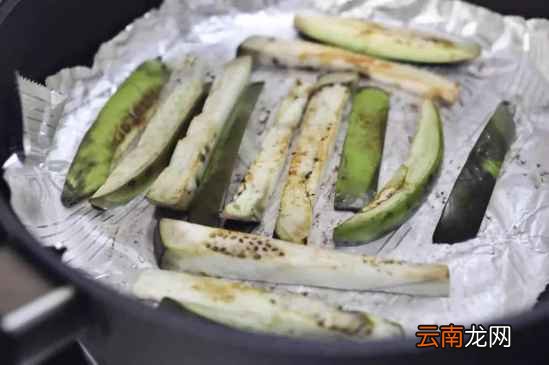 茄子不费油怎么处理 竟然可以这么好吃