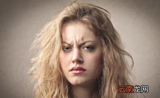 睡前哪些坏习惯会加速衰老 获得好的睡眠要放松自己