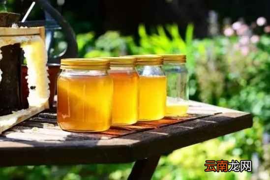 夏天喝蜂蜜有什么功效 这七大好处你可知道